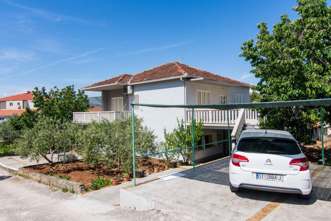 Apartament Flora Trogir Zewnętrze zdjęcie