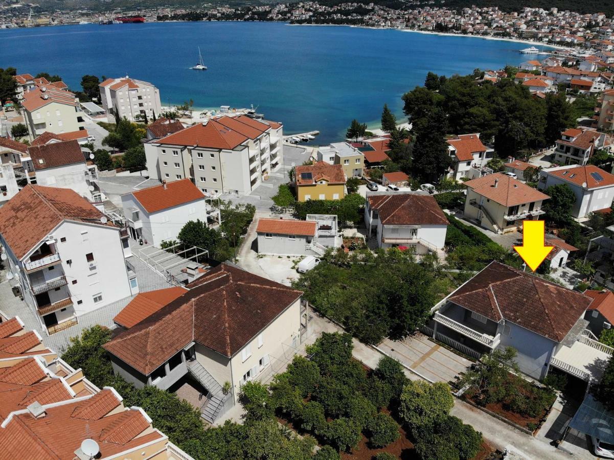 Apartament Flora Trogir Zewnętrze zdjęcie