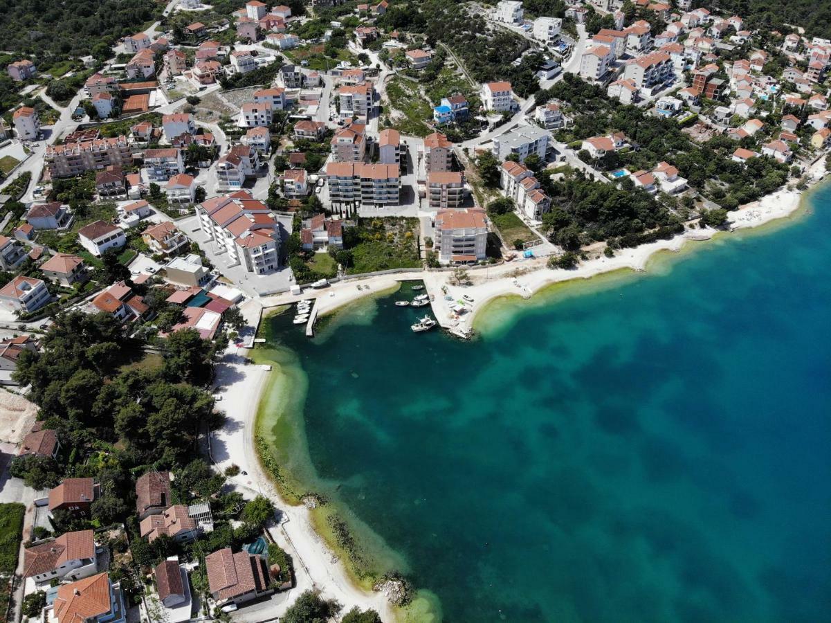 Apartament Flora Trogir Zewnętrze zdjęcie