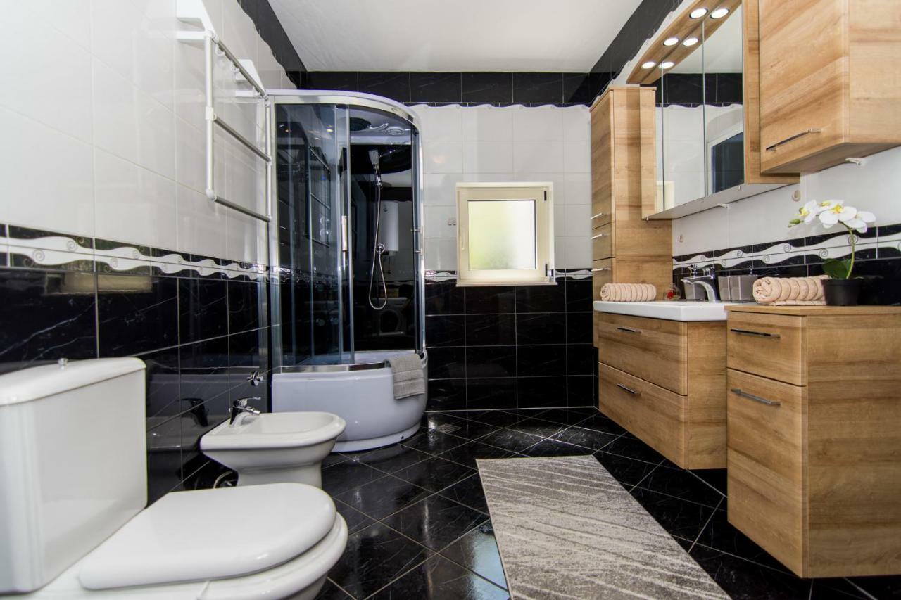 Apartament Flora Trogir Zewnętrze zdjęcie